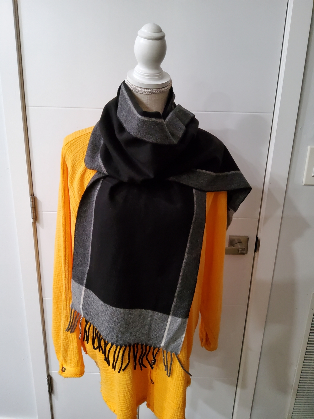 Saks Fifth Avenue Black and Gray Cashmere Scarf with Fringe